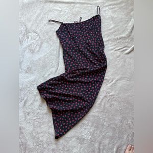 rosebud print midi dress 🥀